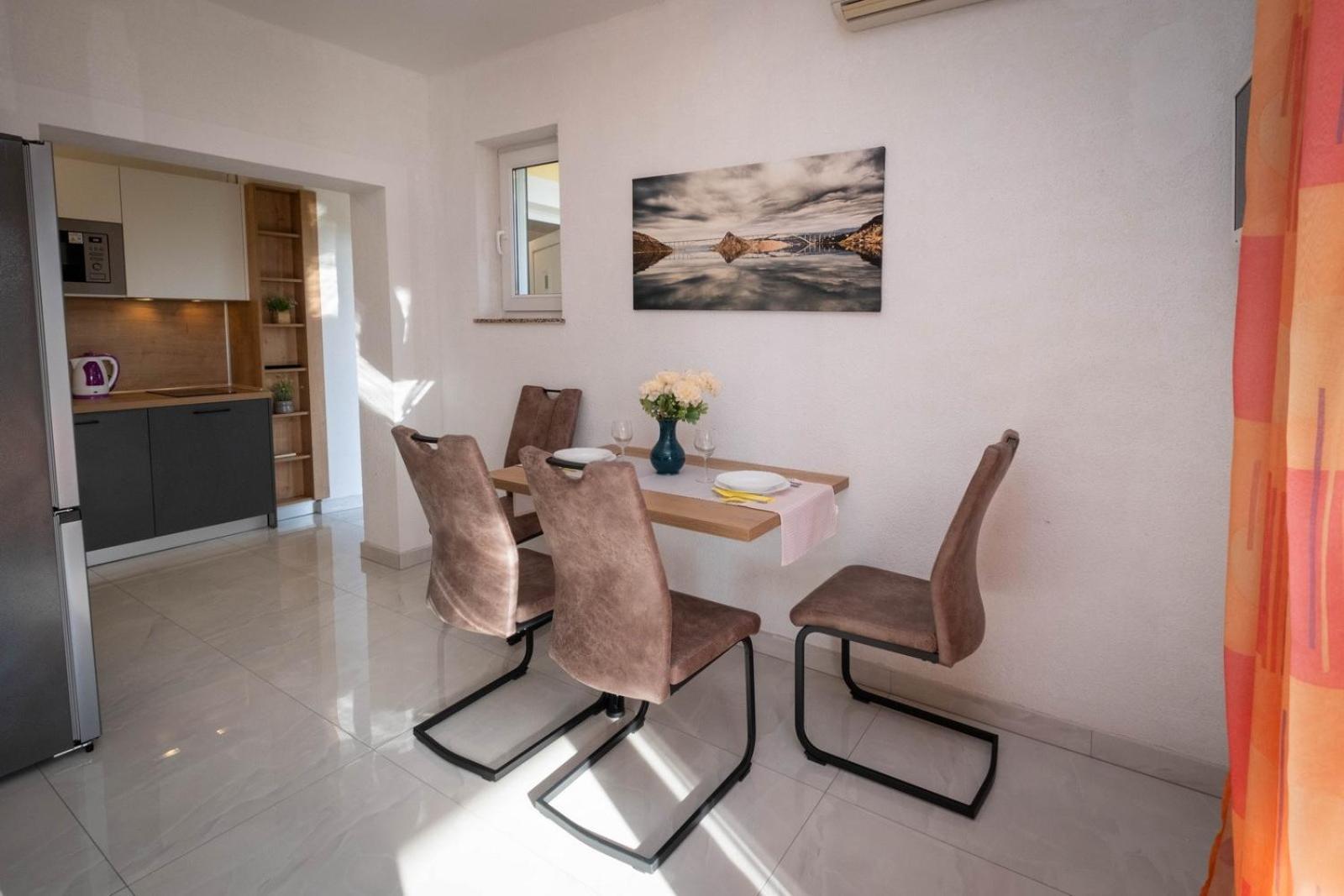Apartments Serbecic Malinska Εξωτερικό φωτογραφία